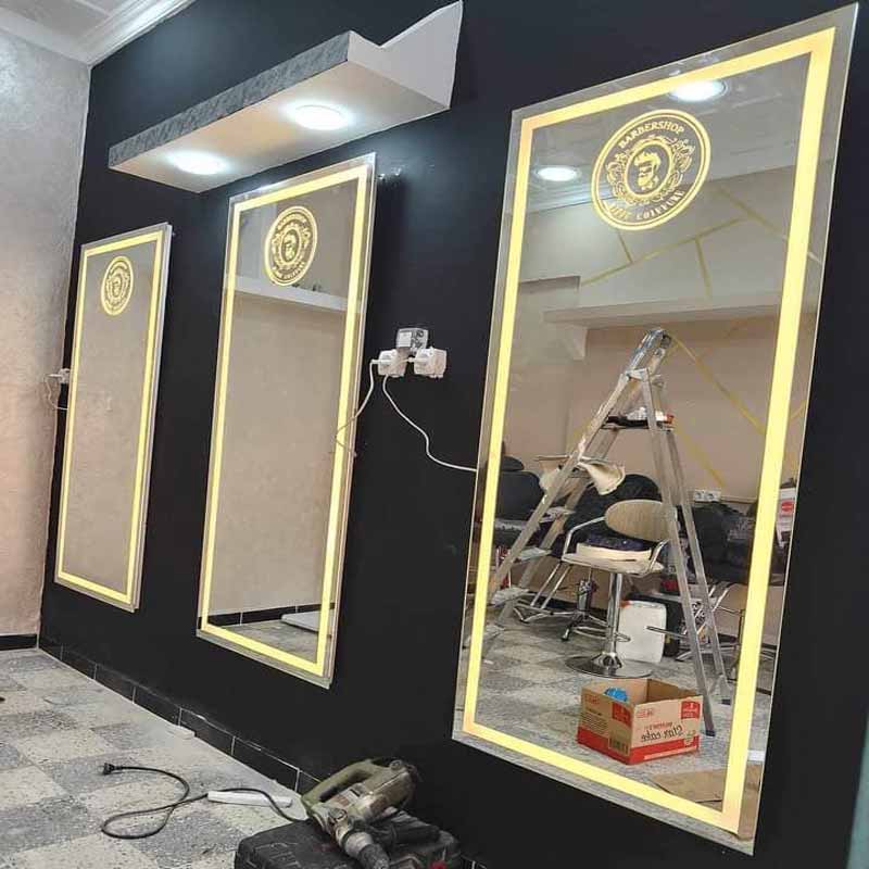 آینه آرایشگاهی مردانه