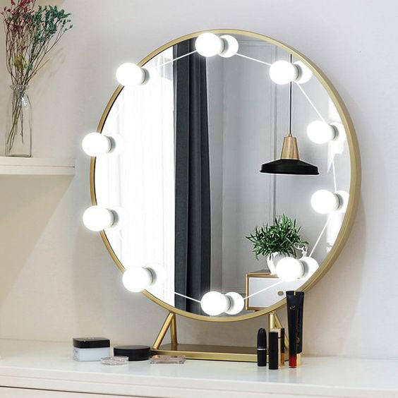 آینه آرایشگاه مدل چراغدار