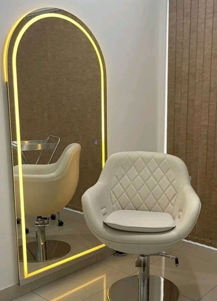 مدل آینه سالن آرایشگاه