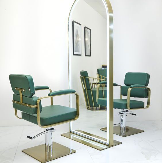 آینه میکاپ پایه دار