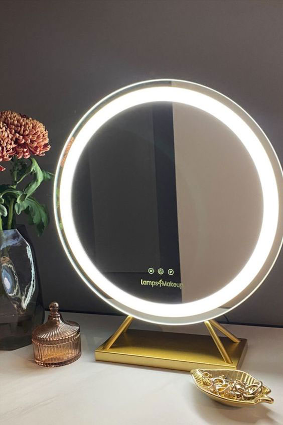 آینه نوری برای آرایشگاه زنانه