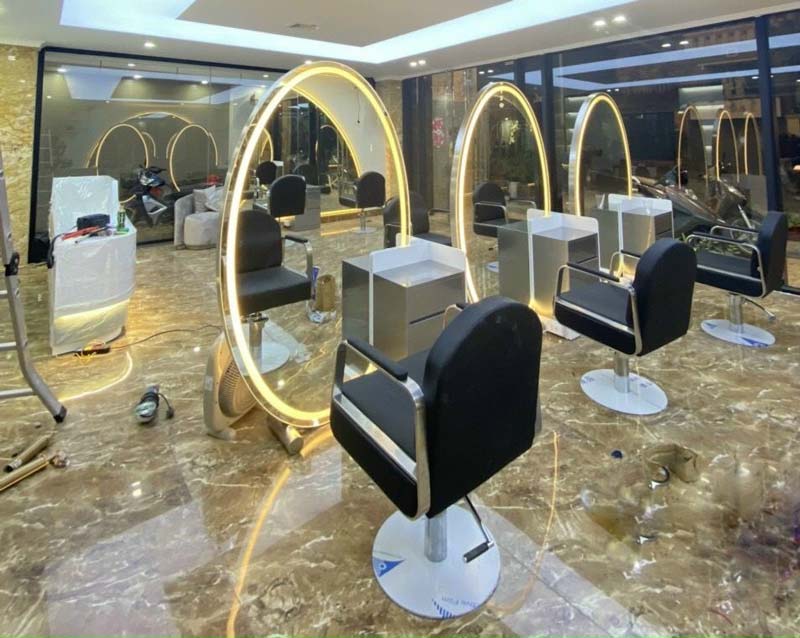 آینه دوطرفه سالن آرایش