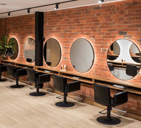 آینه گرد برای سالن آرایش