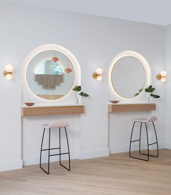 آینه گرد برای سالن آرایش
