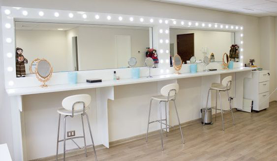 آینه مخصوص سالن آرایش