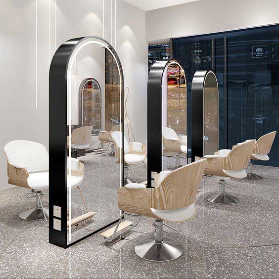 آینه آرایشگاهی اروپایی