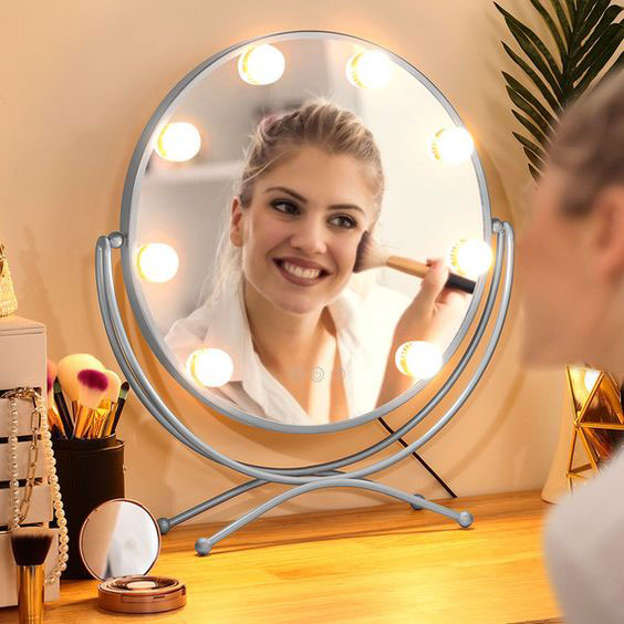 بروزترین و با کیفیت‌ترین تصاویر آینه لامپی