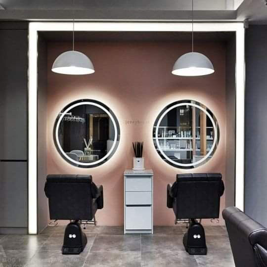 آینه لمسی آرایشگاه زنانه
