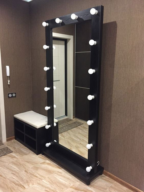 آینه اتاق پرو