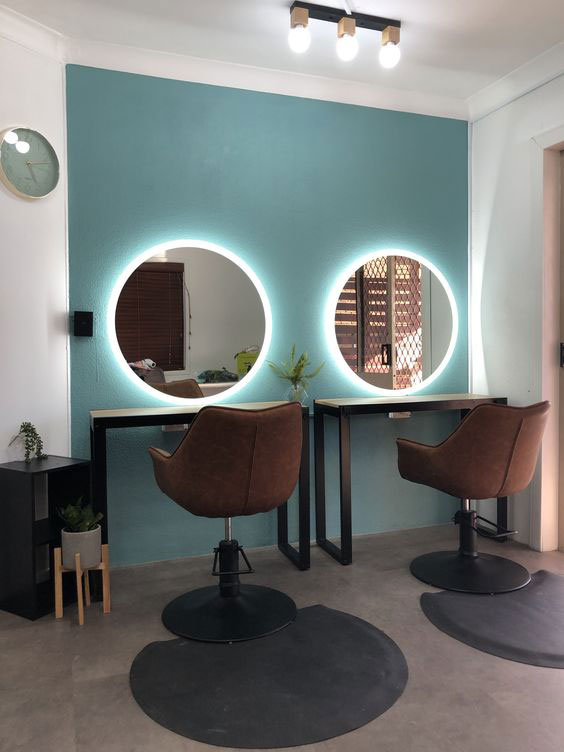 آینه لمسی سالن آرایش