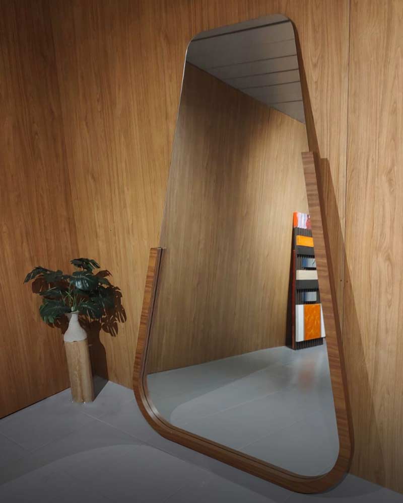 آینه ایستاده چوبی جدید