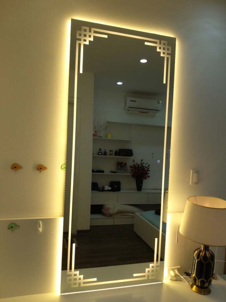 آینه تاچ قدی