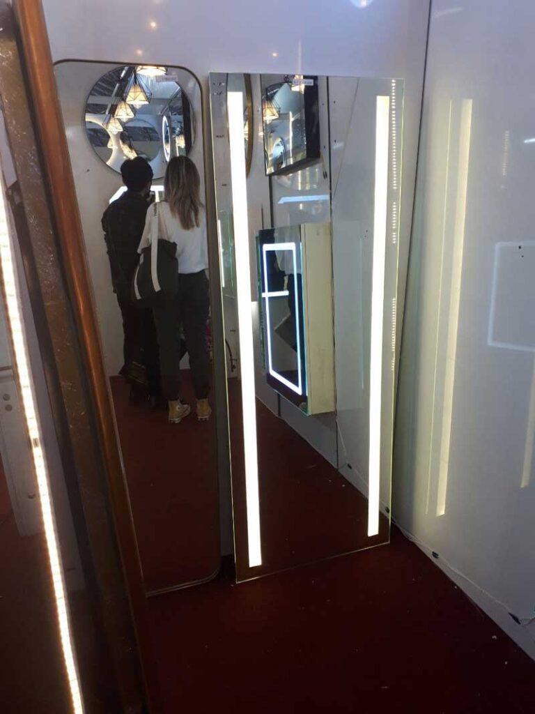 تولیدی آینه قدی فلزی